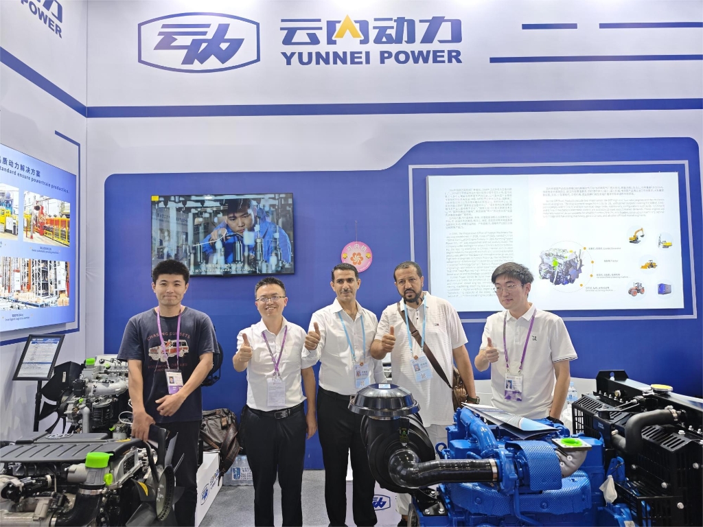 千亿国际动力艳服亮相第138届广交会